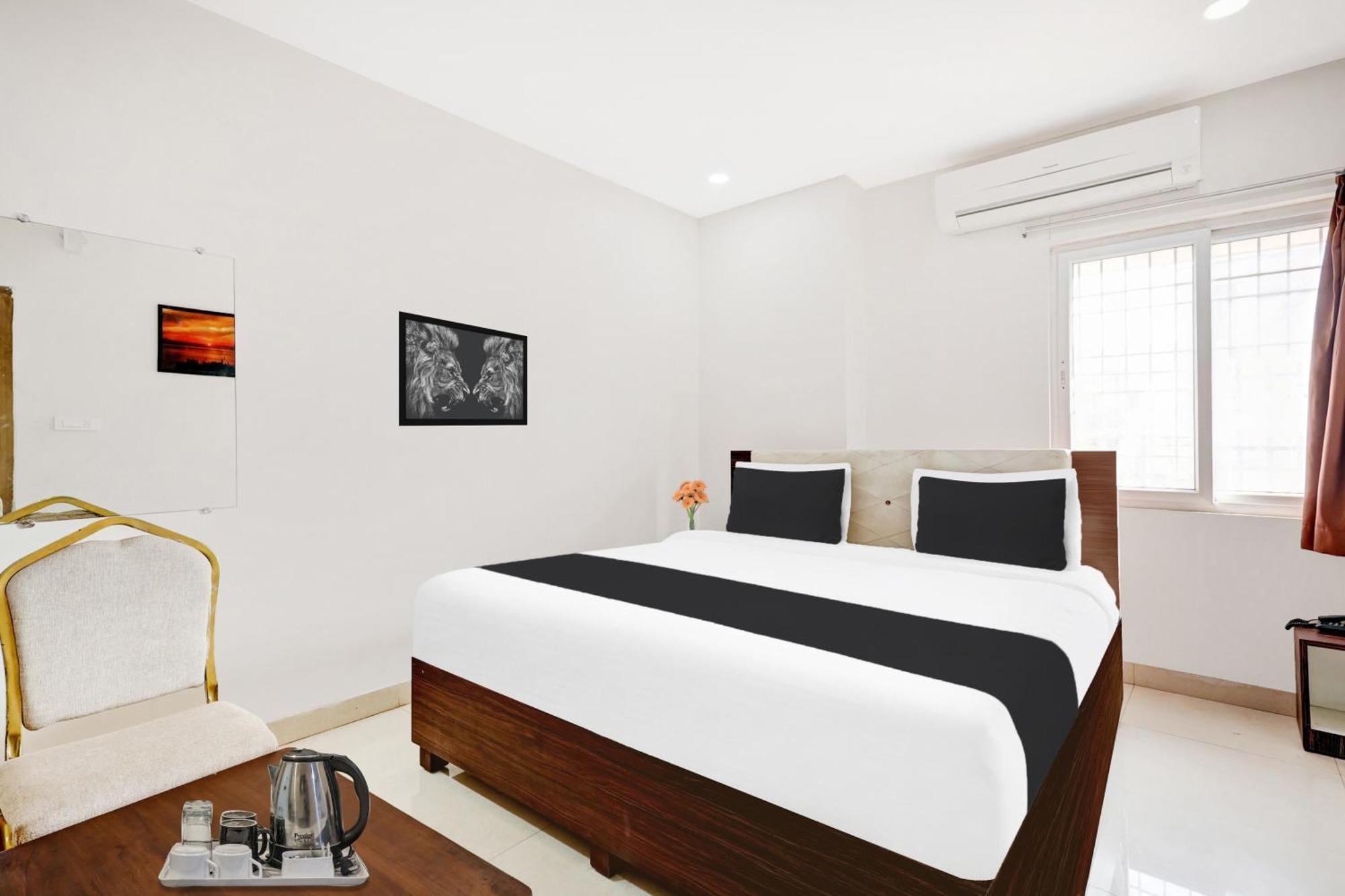 Super Collection O Dabagardens Near Beach Road Visakhapatnam Ngoại thất bức ảnh