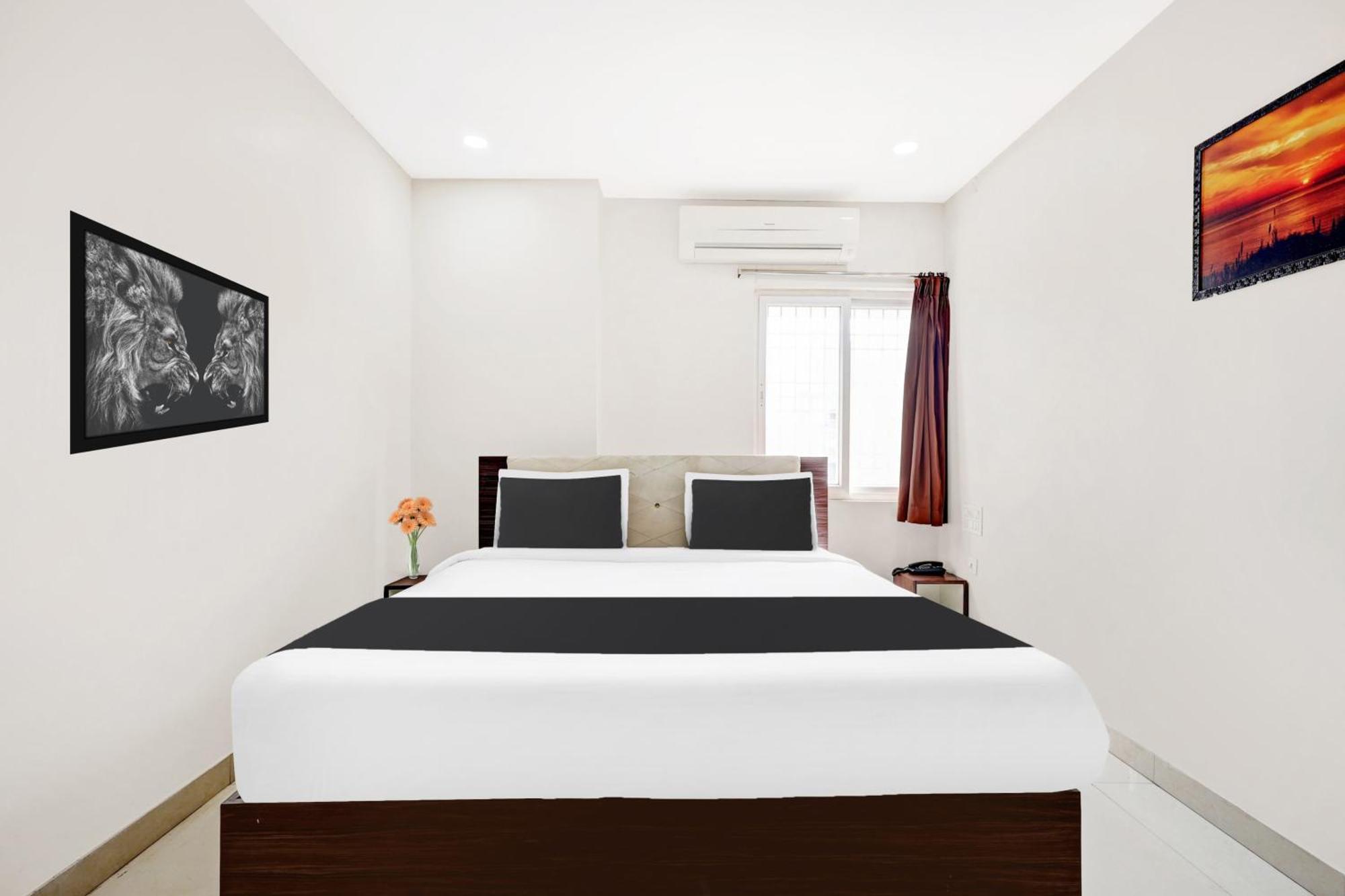 Super Collection O Dabagardens Near Beach Road Visakhapatnam Ngoại thất bức ảnh