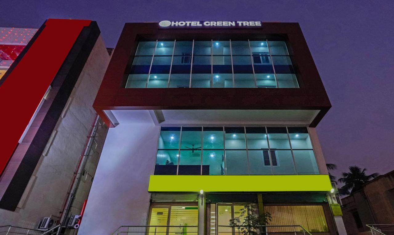 Super Collection O Dabagardens Near Beach Road Visakhapatnam Ngoại thất bức ảnh